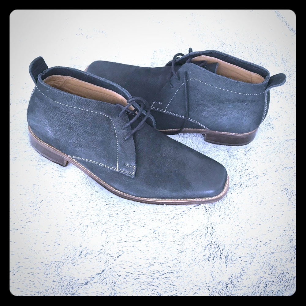 Pair of blue dress shoes (EUROPEAN SIZE 7)